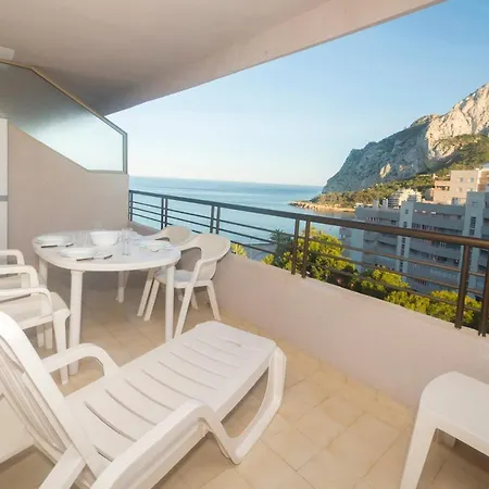 Paraiso Mar 410B - Apartment With Views Of The Sea And The Community Pools *
